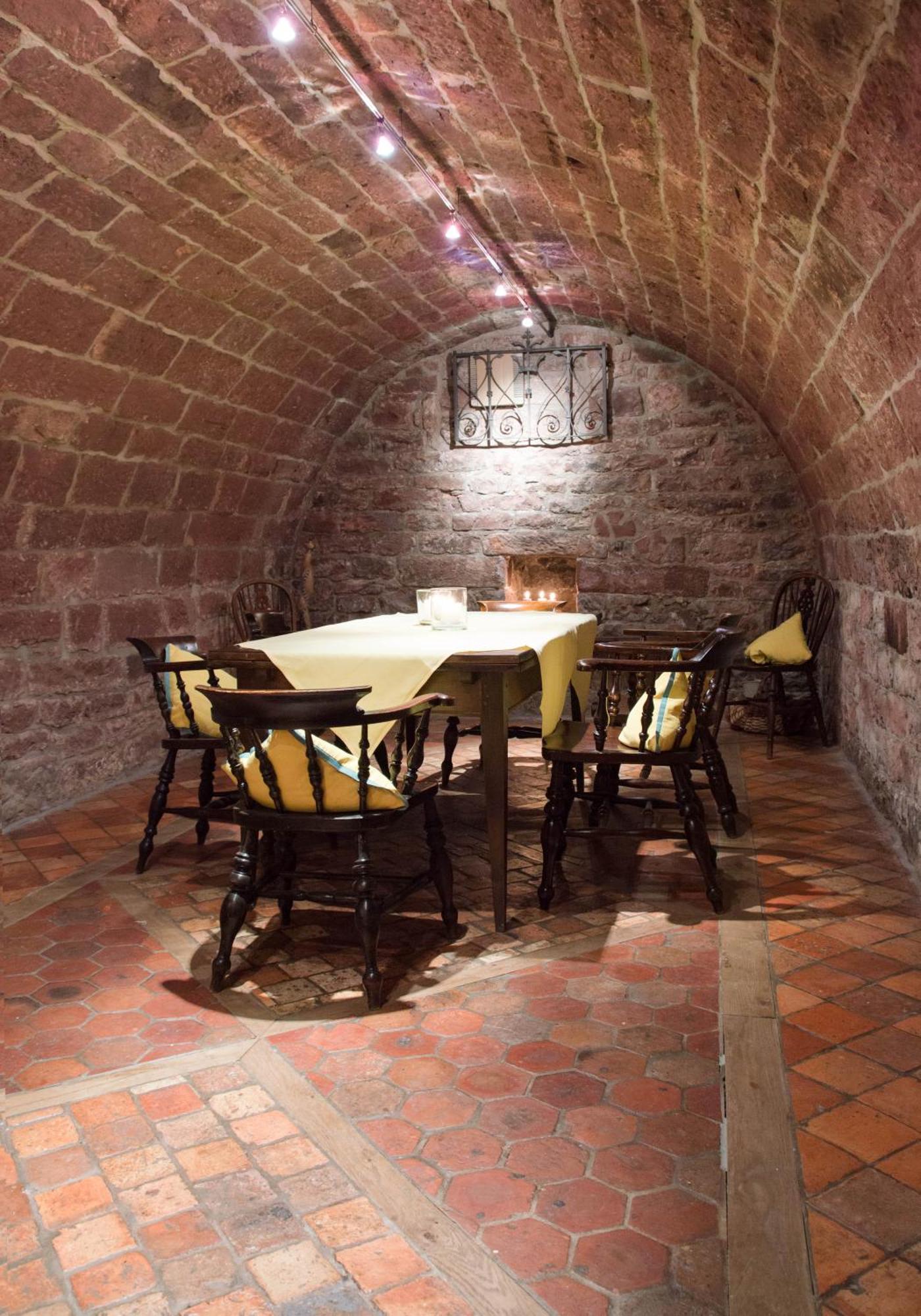 Hotel Restaurant Vinothek Lamm Bad Herrenalb Exterior photo